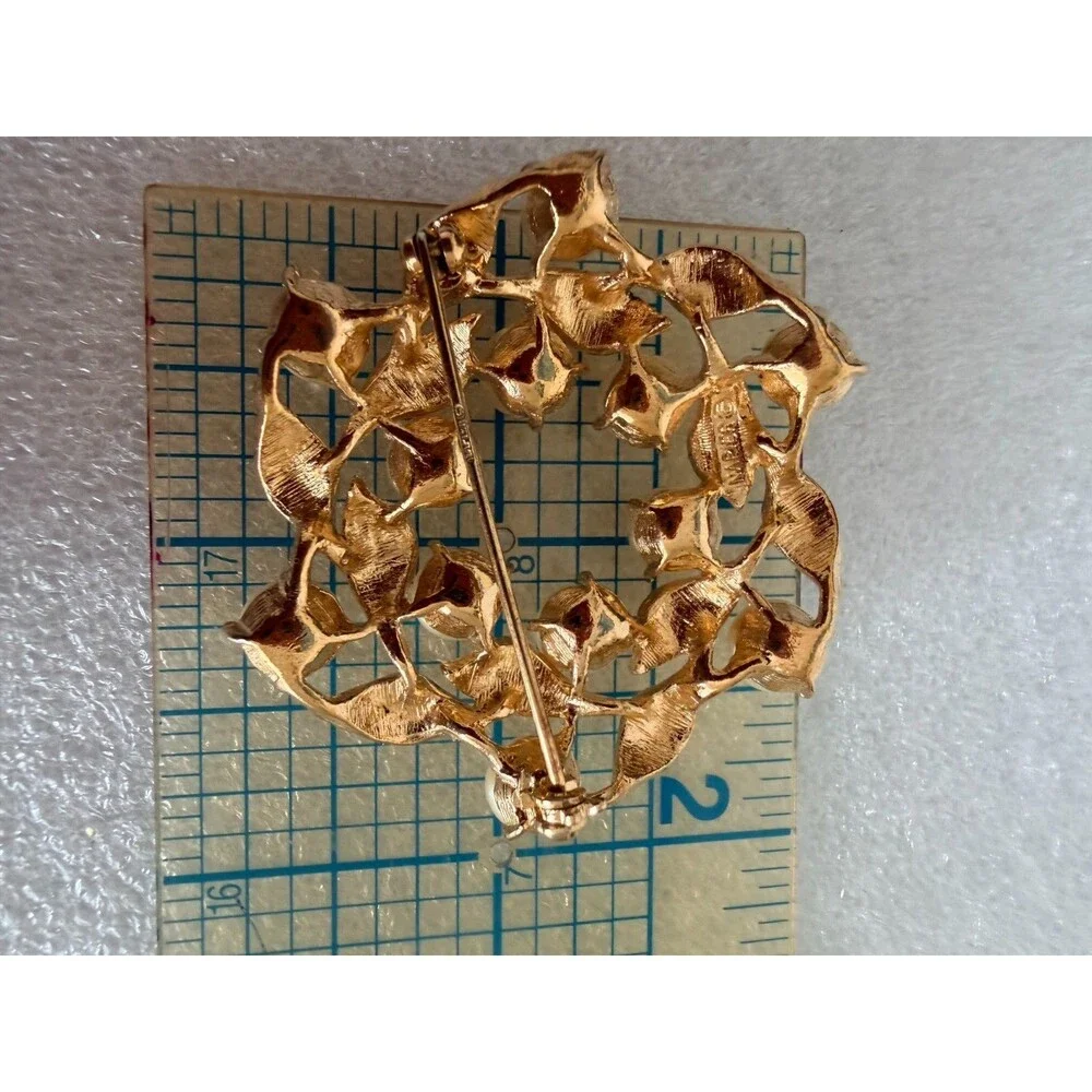 Vintage Napier Gold Tone Faux Pearl Wreath Brooch Brushed Leaf Pin